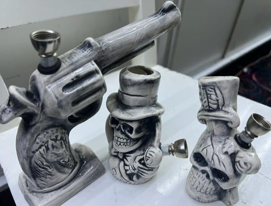Ceramic gun and skul bong pipe